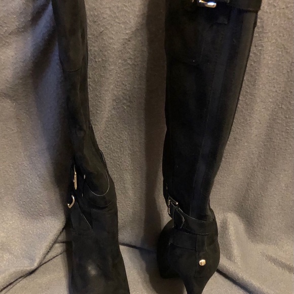 NEW Bandolino black leather knee high boots - Picture 2 of 3
